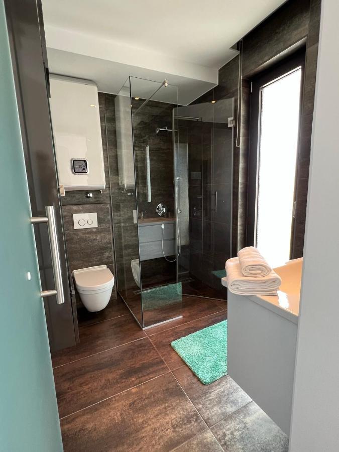 Luxury Laurus Penthouse With Awesome Sea View Apartment Primosten Exterior photo