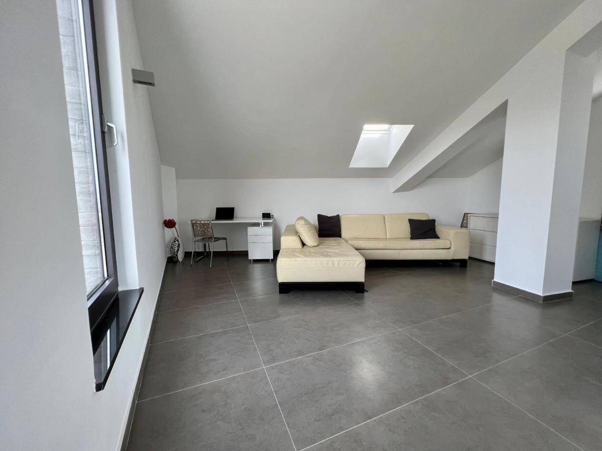 Luxury Laurus Penthouse With Awesome Sea View Apartment Primosten Exterior photo