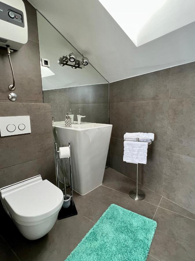 Luxury Laurus Penthouse With Awesome Sea View Apartment Primosten Exterior photo