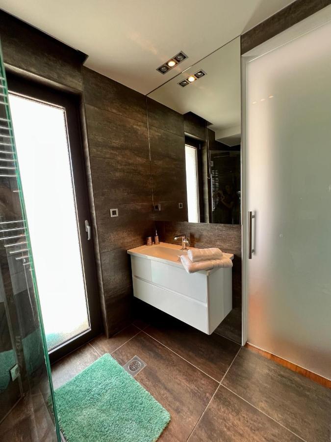 Luxury Laurus Penthouse With Awesome Sea View Apartment Primosten Exterior photo
